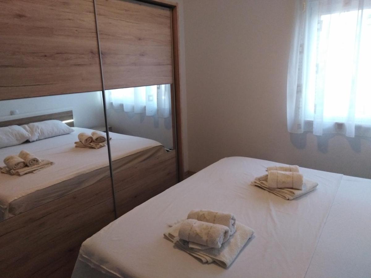 Apartman Visic 1692 Kastela Luaran gambar