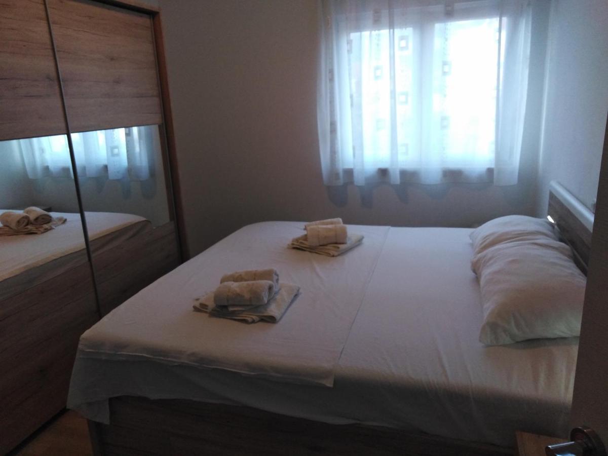 Apartman Visic 1692 Kastela Luaran gambar