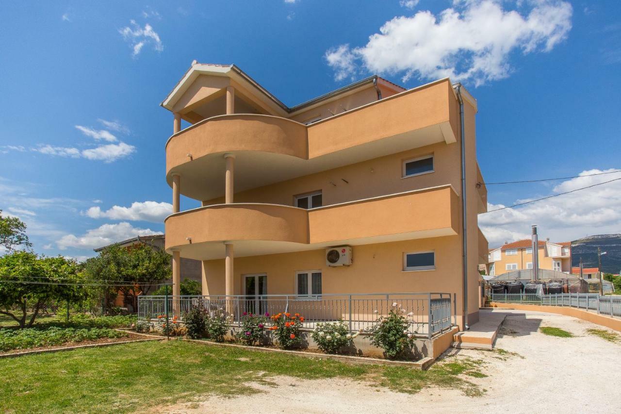 Apartman Visic 1692 Kastela Luaran gambar
