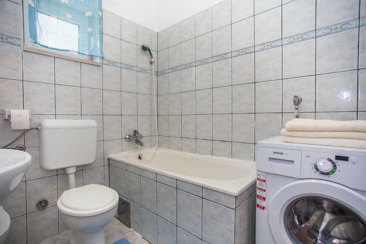 Apartman Visic 1692 Kastela Luaran gambar