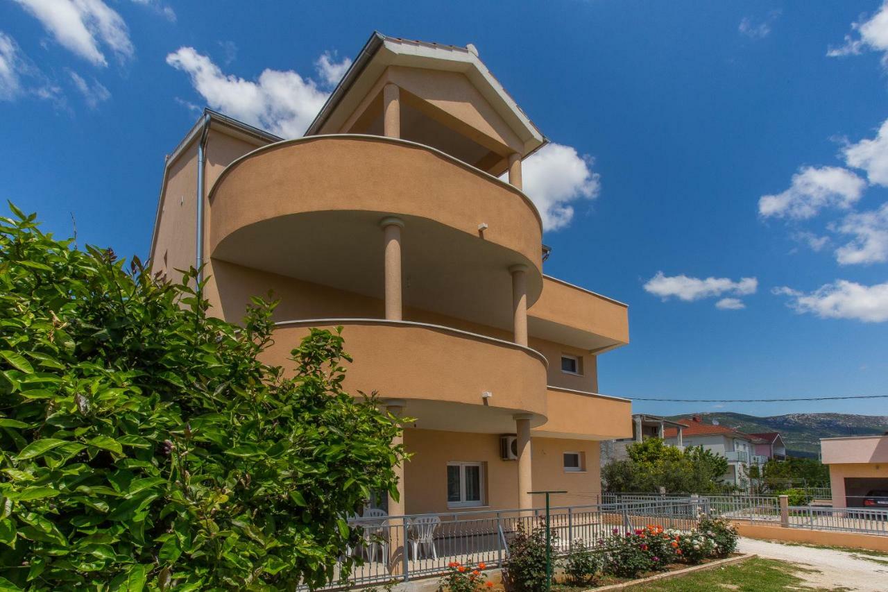 Apartman Visic 1692 Kastela Luaran gambar