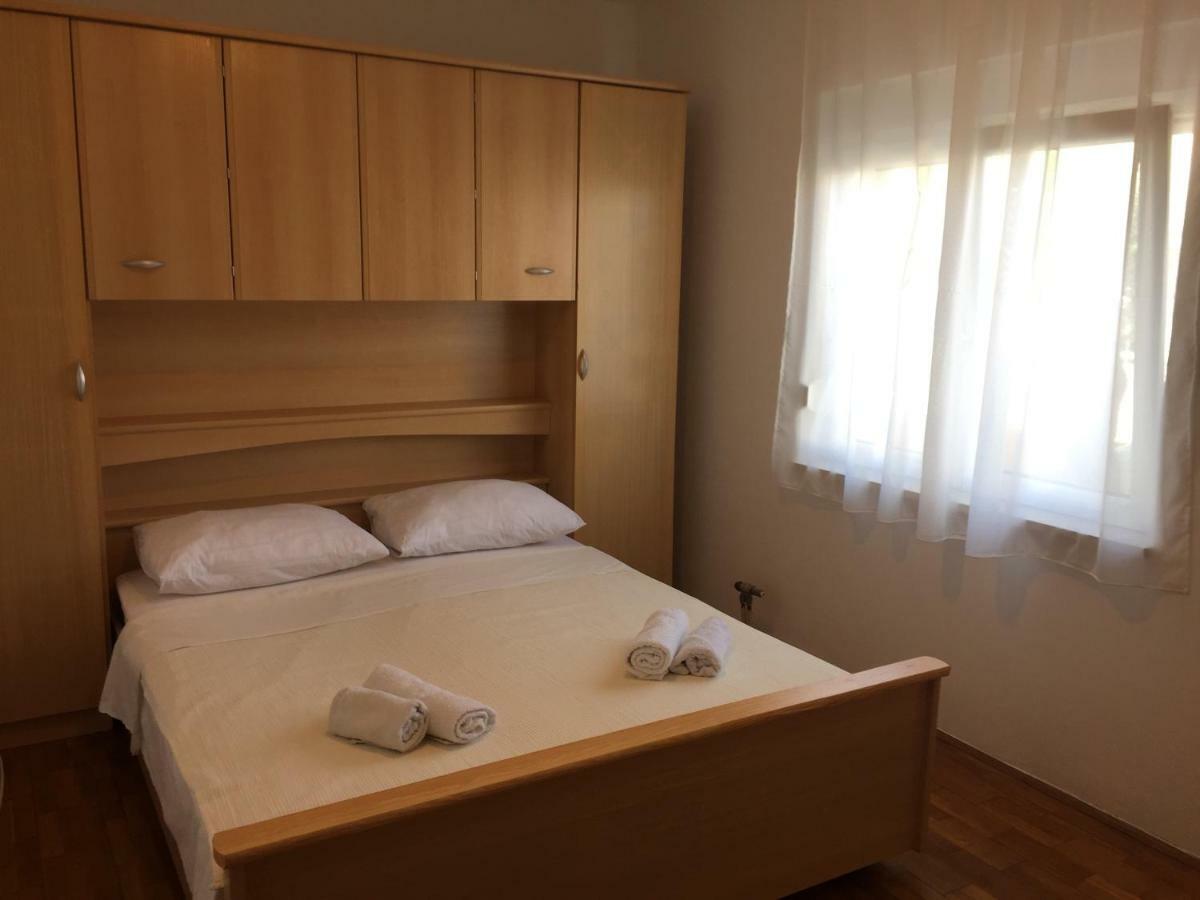 Apartman Visic 1692 Kastela Luaran gambar
